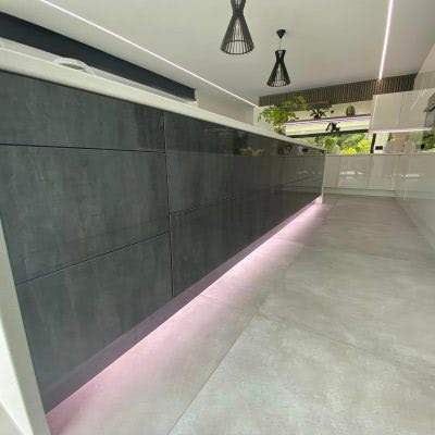 Gallery Photo 94